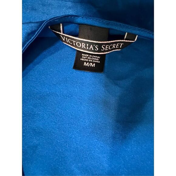 Women’s Victoria Secret Satin & Lace Blue Top. Size medium - Picture 4 of 6